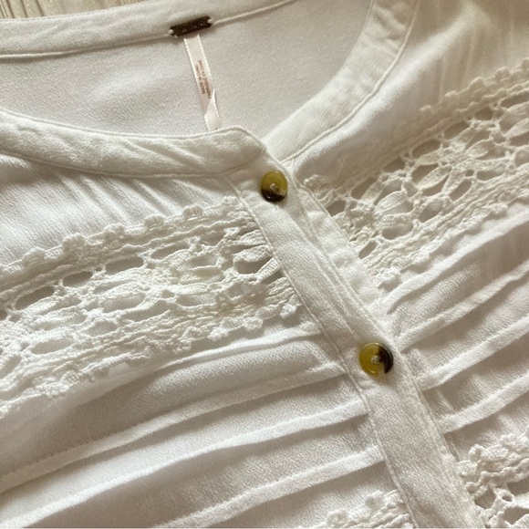 Free People Ecru Blouse size M - Picture 6 of 8